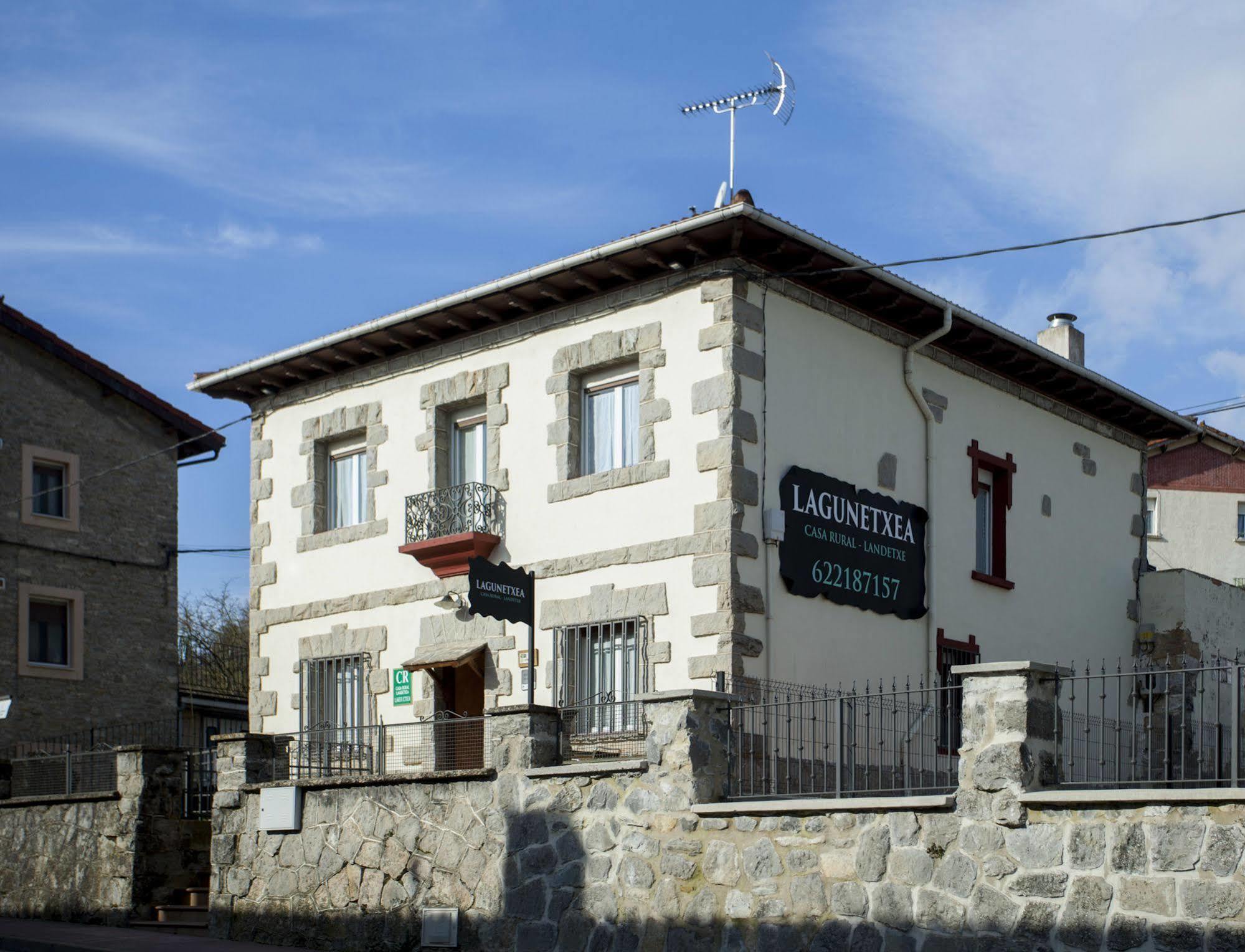 Casa Rural Lagun Etxea Pobes Buitenkant foto